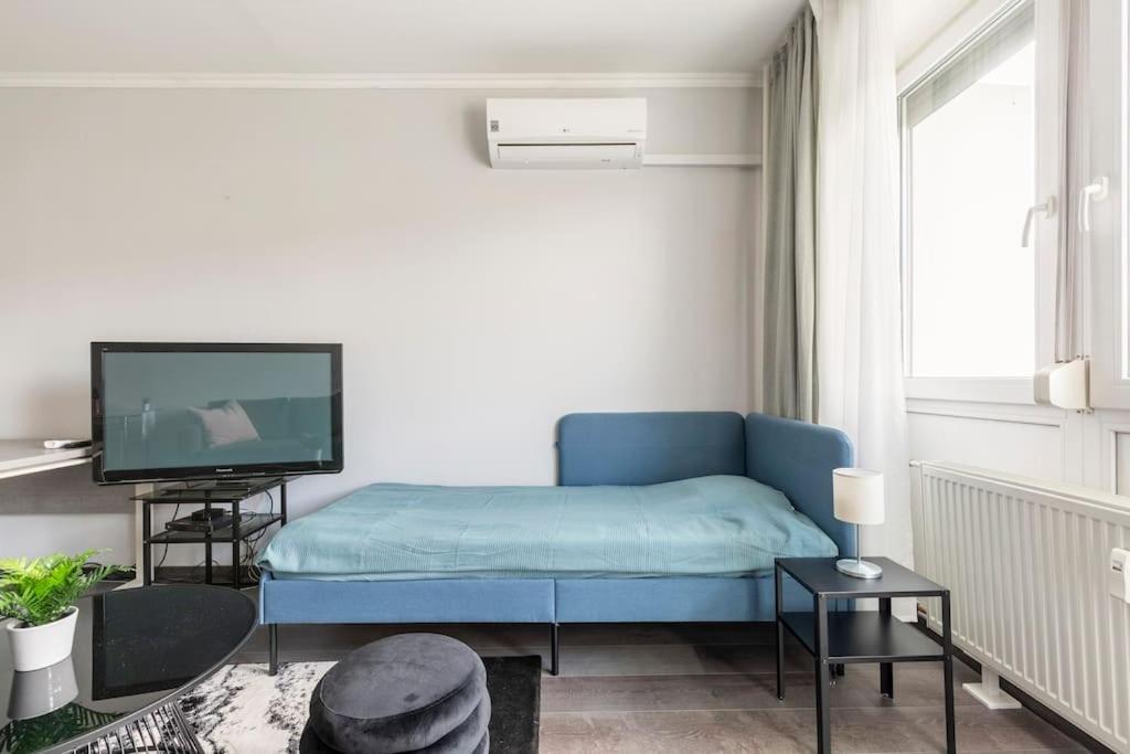 Lovely 1 Bedroom Flat - Gazdagret Budapest Esterno foto