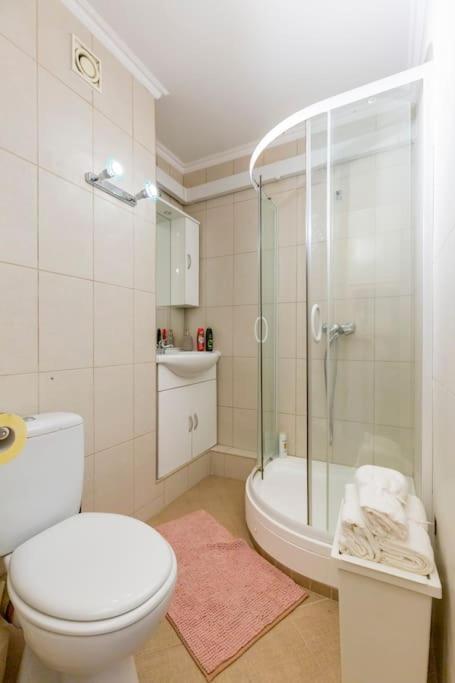 Lovely 1 Bedroom Flat - Gazdagret Budapest Esterno foto